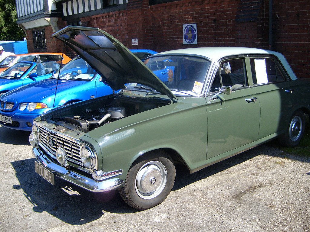 汽车销售 - The Vauxhall Victor FB Series UK 1964.